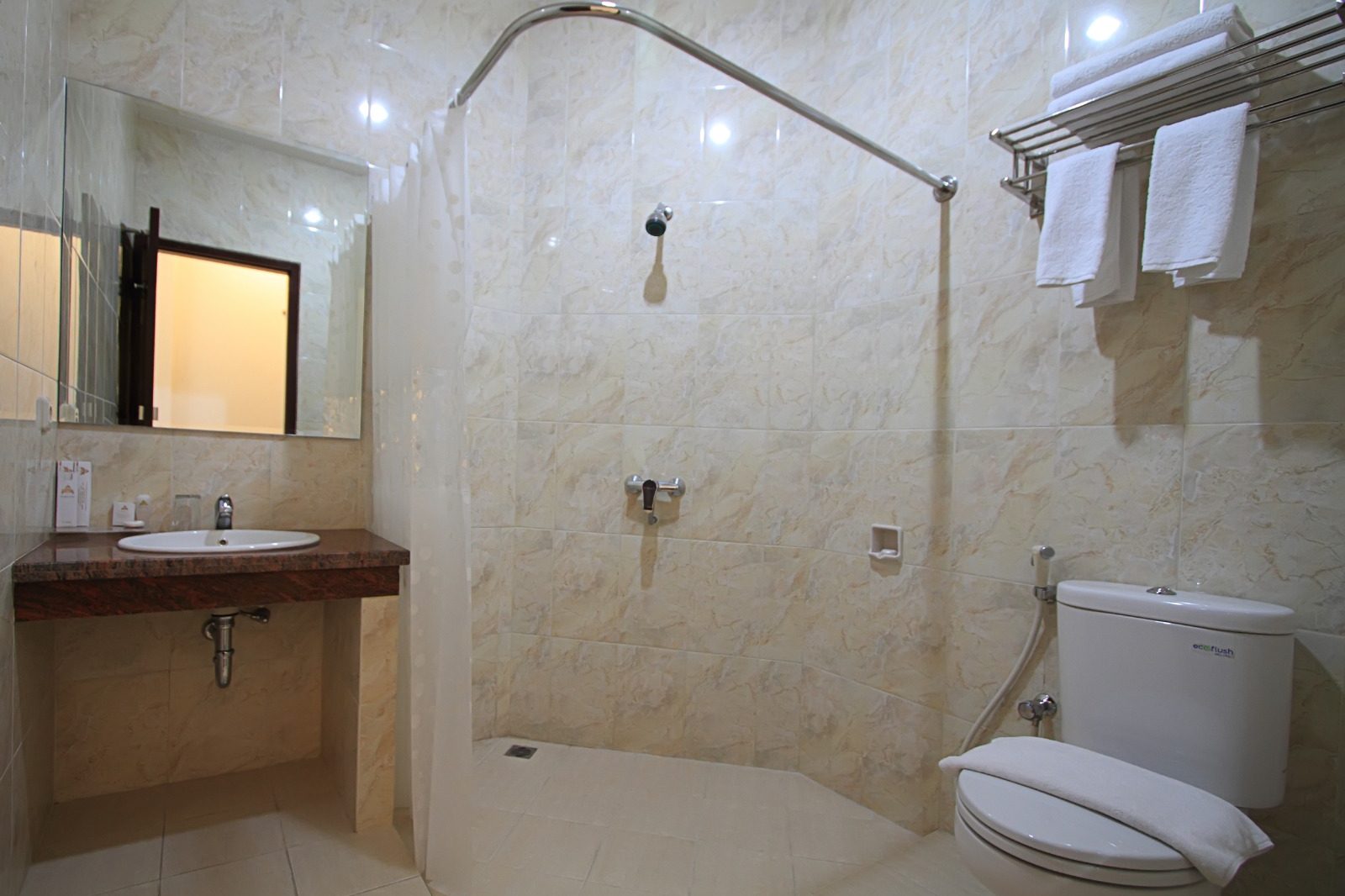 WhatsApp Image 2024-02-05 at 13.48.07